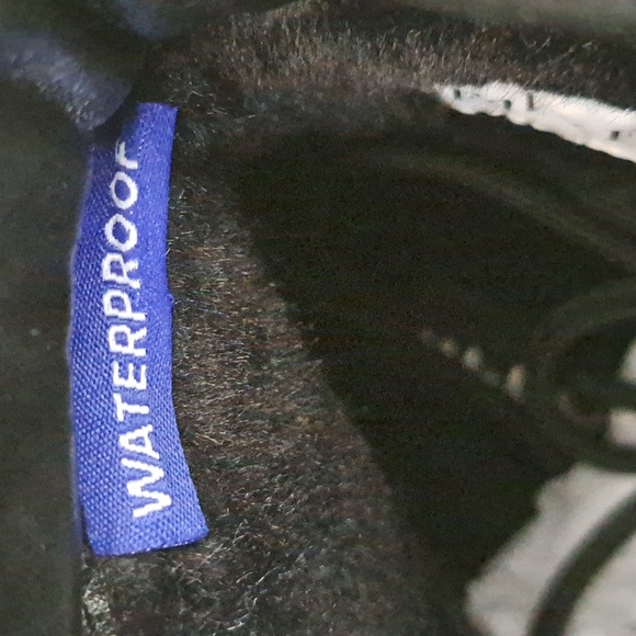 Aldo Newfield Waterproof Lace-up boot - Color: Black - Size:10.5 - Picture 11 of 11